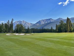 Kananaskis (Mt Kidd) 18th Fairway